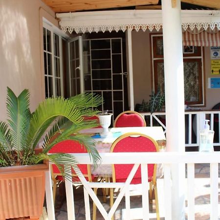 فيكتوريا My Corner Guest House المظهر الخارجي الصورة
