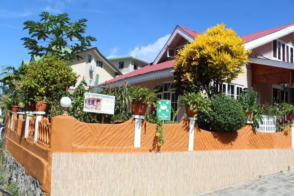 فيكتوريا My Corner Guest House المظهر الخارجي الصورة