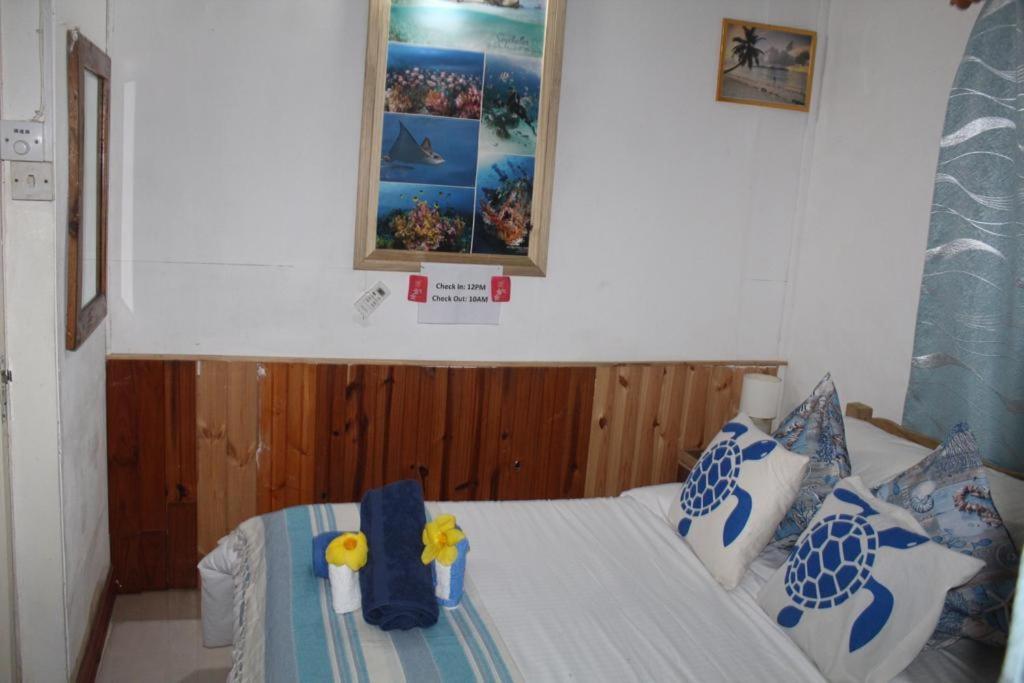 فيكتوريا My Corner Guest House المظهر الخارجي الصورة